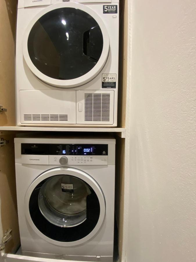 Stunning Apartment In Leeds- Financial District 리즈 외부 사진